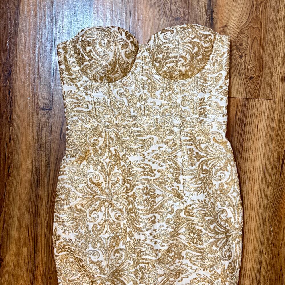 NWT Strapless Brocade Yasmine Dress Sweetheart Neckline | Fishtail Hem | Size 8 - Picture 3 of 8